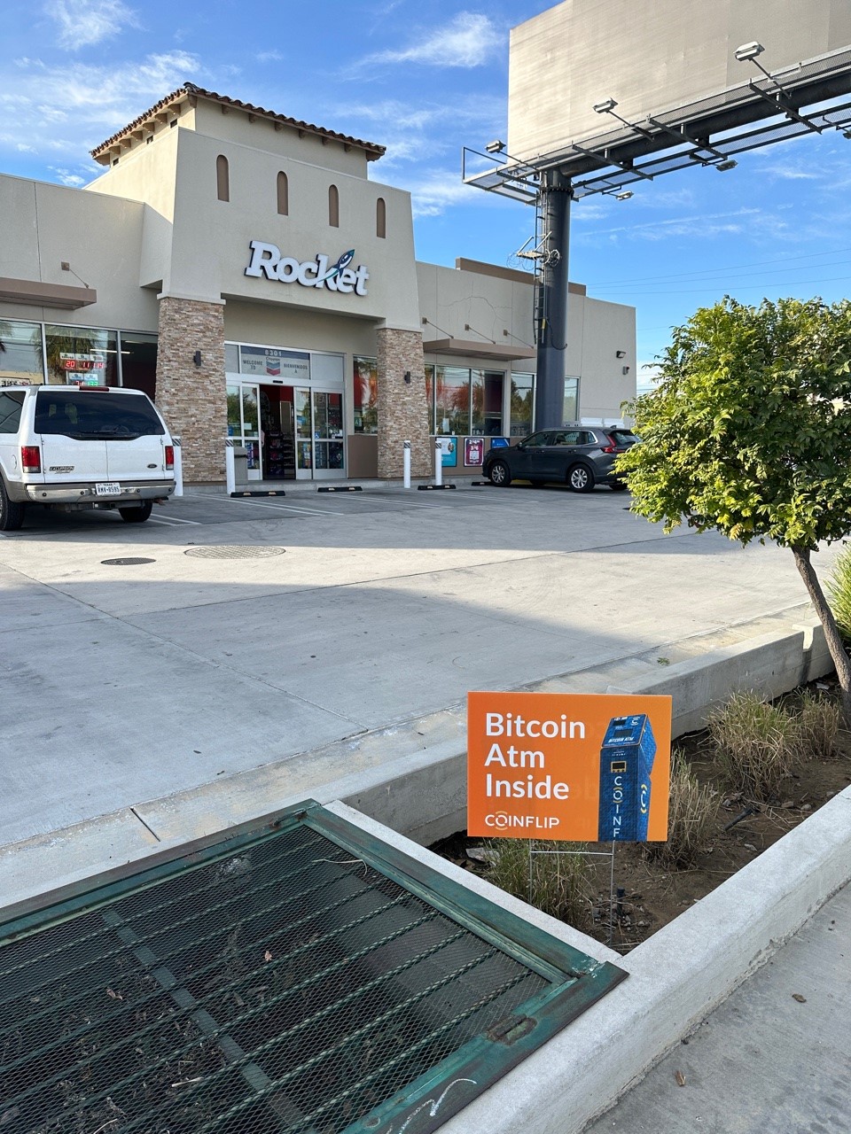CoinFlip Bitcoin ATM Canoga Park (773)800-0106