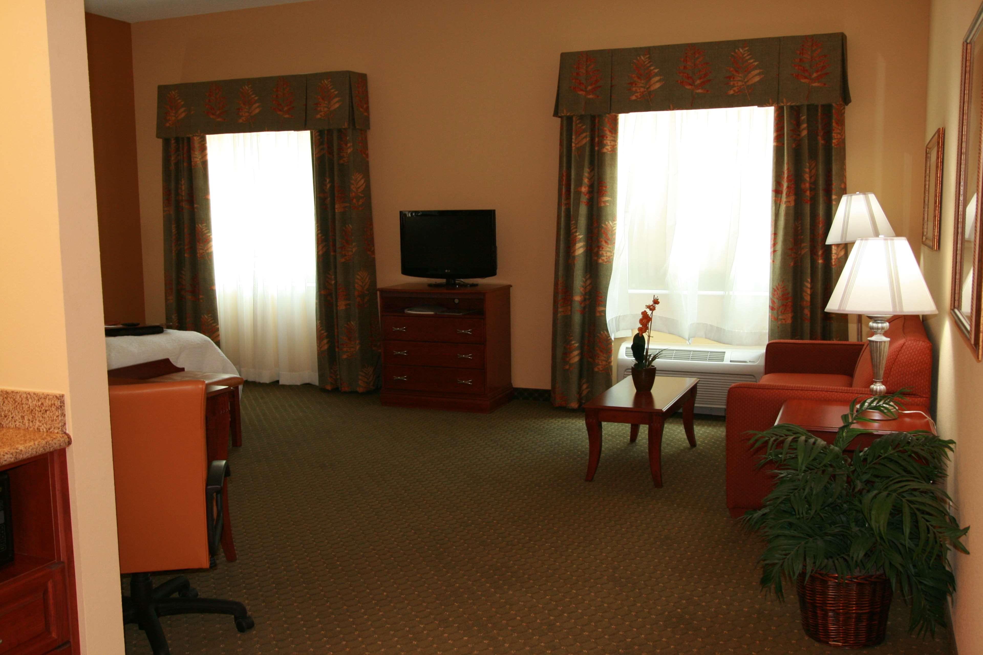 Guest room