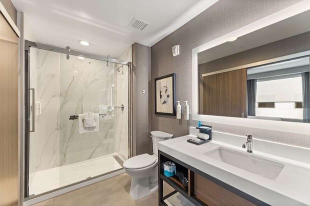 Images Embassy Suites by Hilton Irving Las Colinas