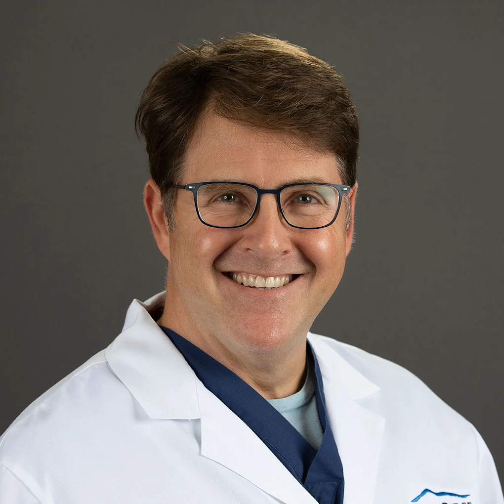 Robert T. Smith, MD, PhD - Gainesville, VA - Orthopedic Surgery, Orthopedic Surgeon