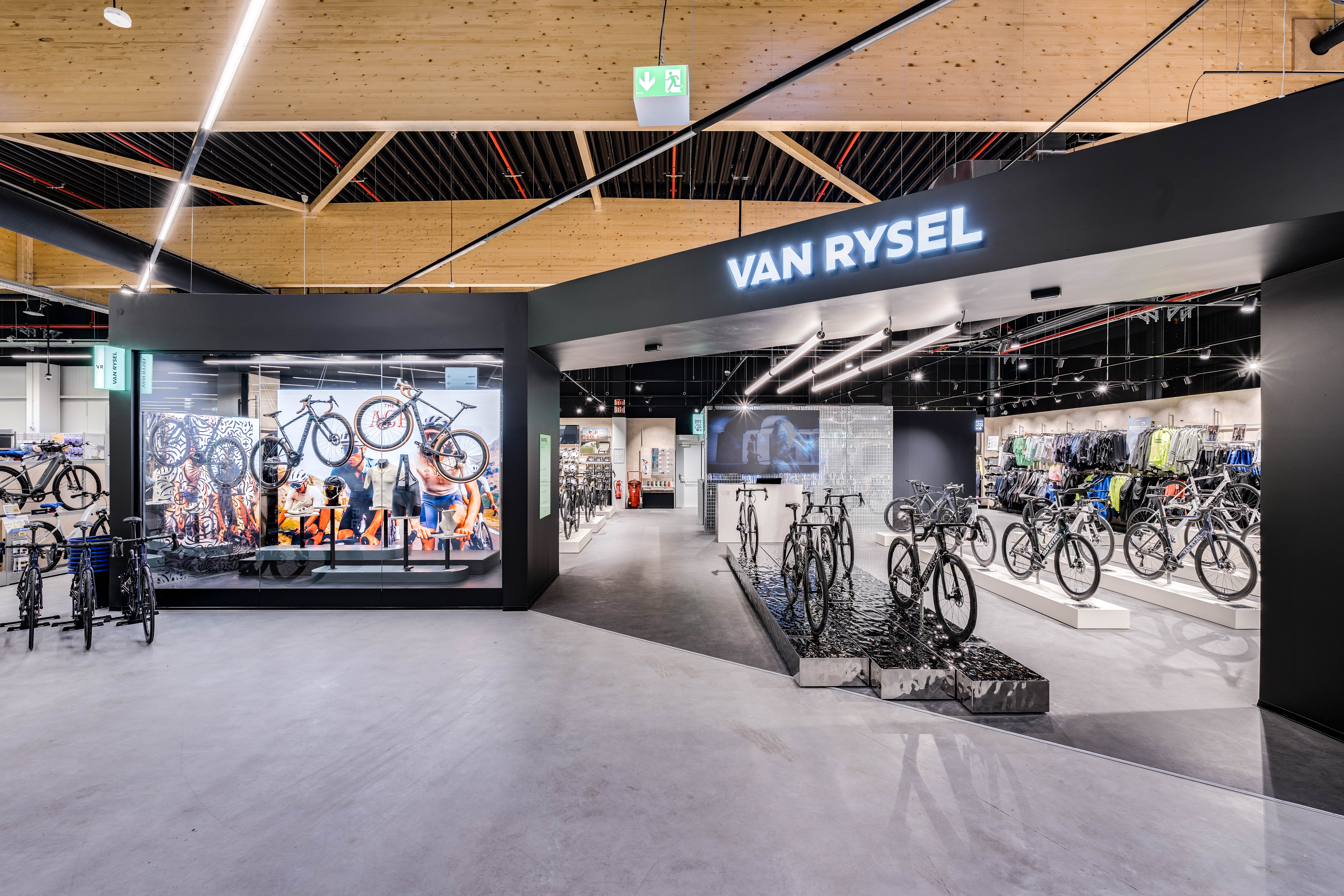 VAN RYSEL Brand Experience Shop, Brammenring 2 in Oberhausen