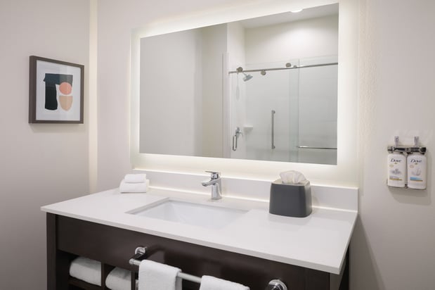 Images Holiday Inn Gonzales by IHG