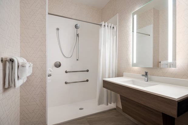 Images Holiday Inn Express & Suites Mobile West - I-10 by IHG