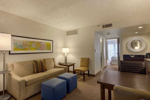 Images Embassy Suites by Hilton Baton Rouge