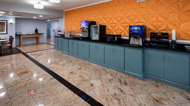 Images Best Western Emporia