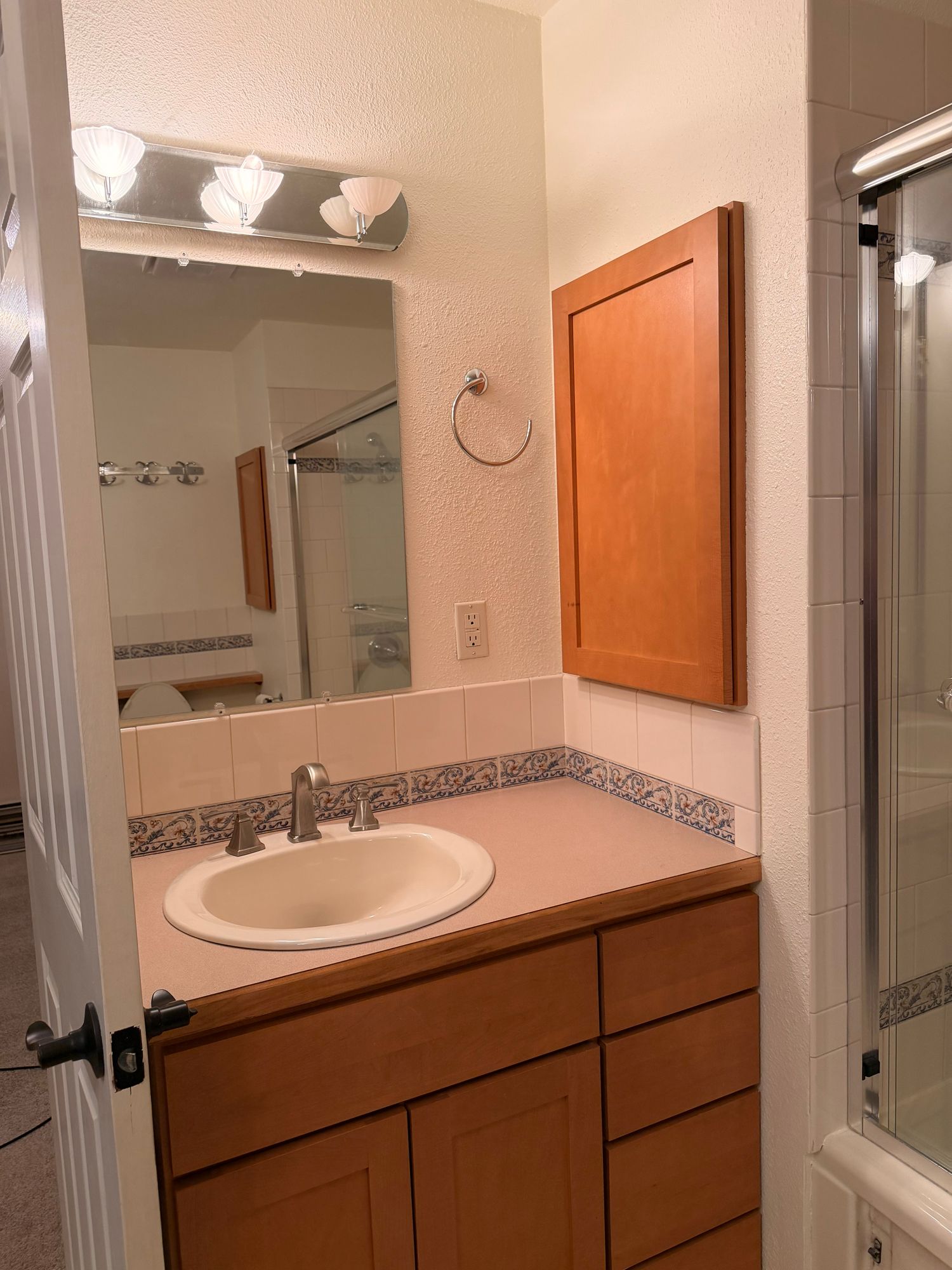 Jhammer Construction and Handyman Services Image