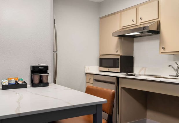 Images Homewood Suites by Hilton Richmond - Airport