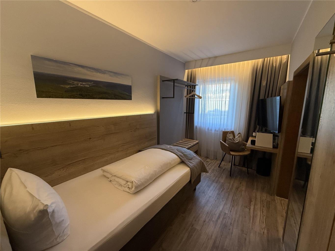 Best Western Hotel Brunnenhof, Hauptstrasse 231 in Weibersbrunn