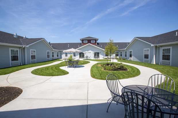 Images Oak Pointe of Washington