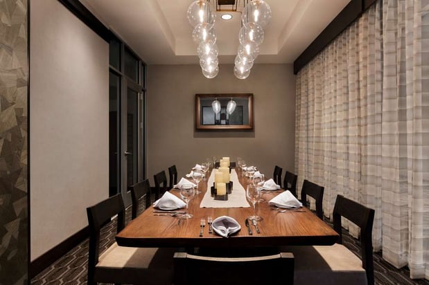 Images Embassy Suites by Hilton San Antonio Landmark