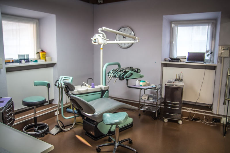Images Studio Dentistico Azzini Dott.ssa Lina