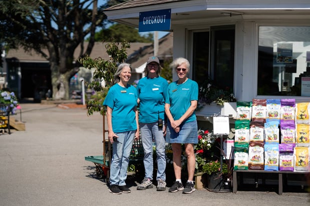 Images Mahoney's Garden Center