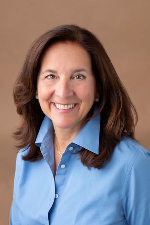 Images Mary Lippe: Allstate Insurance