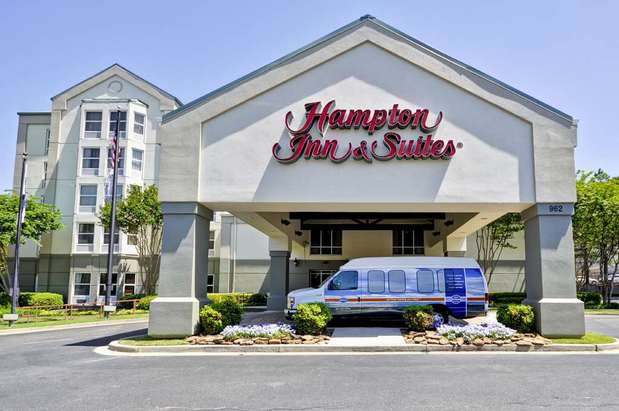 Images Hampton Inn & Suites Memphis East