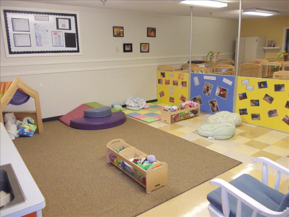 Infant Classroom Brunswick KinderCare Brunswick (330)225-8225