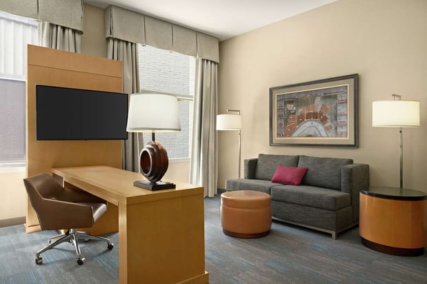 Images Hampton Inn & Suites New Orleans Downtown (French Quarter Area)
