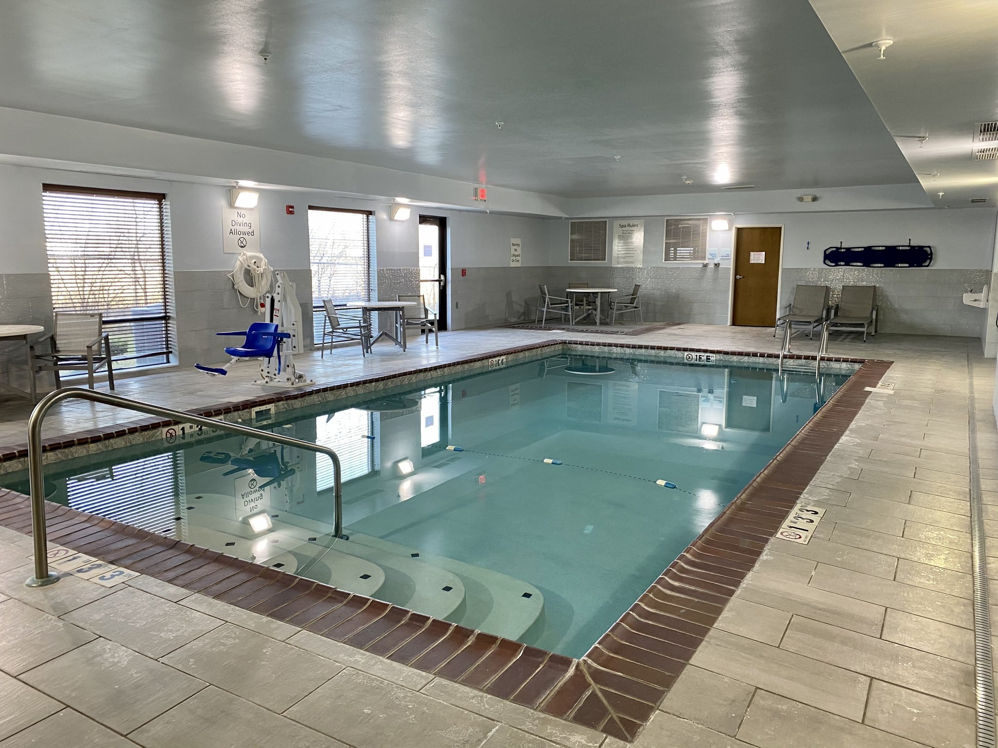 Holiday Inn Express & Suites Sidney by IHG Image