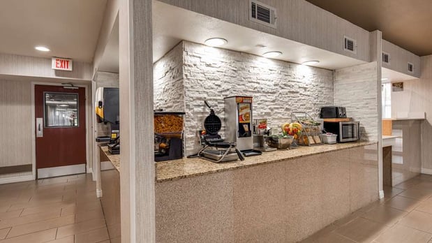 Images SureStay by Best Western Alexandria