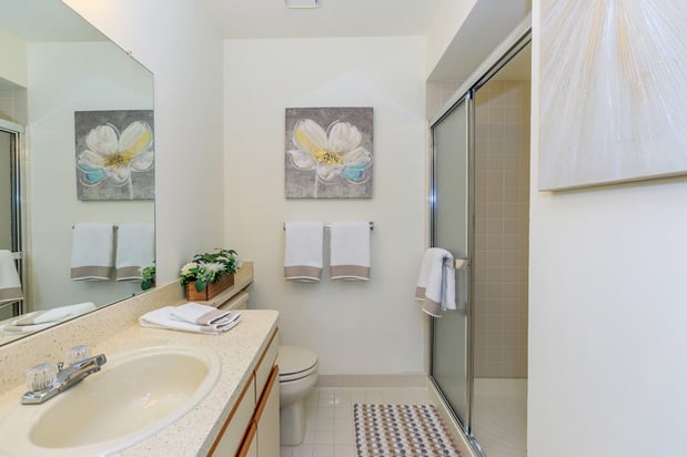 Images Manors at Knollwood
