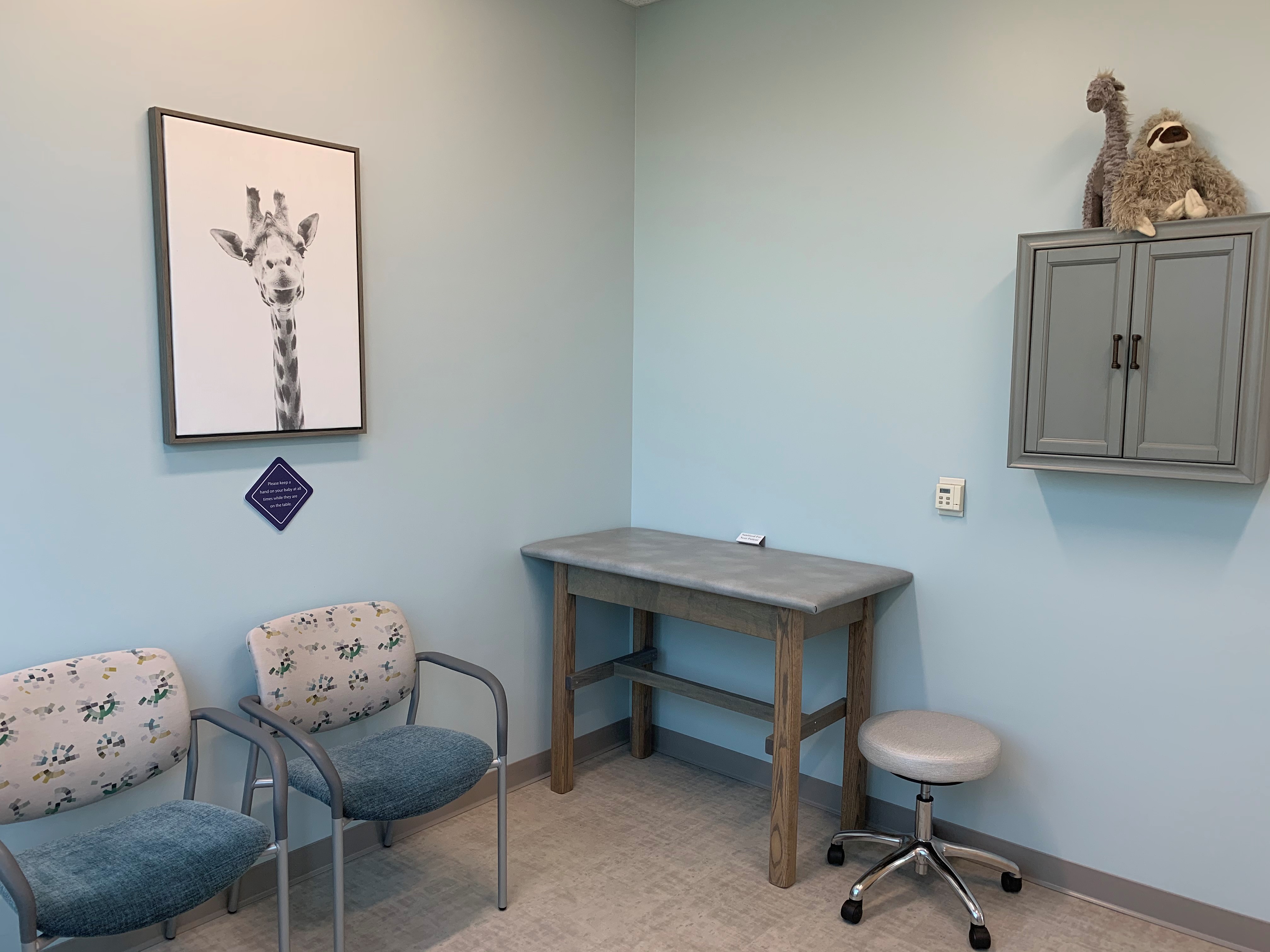 Cranial Technologies patient room