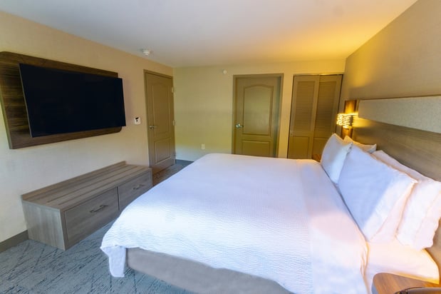 Images Holiday Inn Express Neptune by IHG