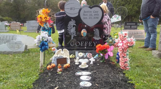 Images Roby's Memorial Design & Lettering