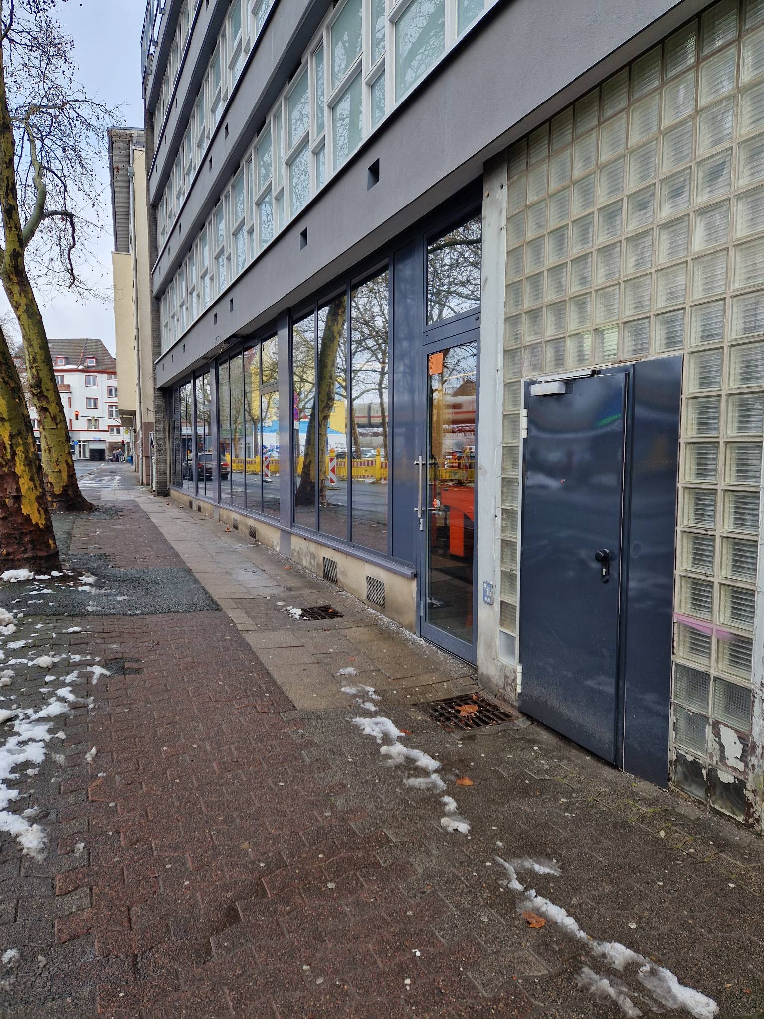 SIXT Autovermietung Bielefeld, Elsa-Brändström-Str. 6-8 in Bielefeld