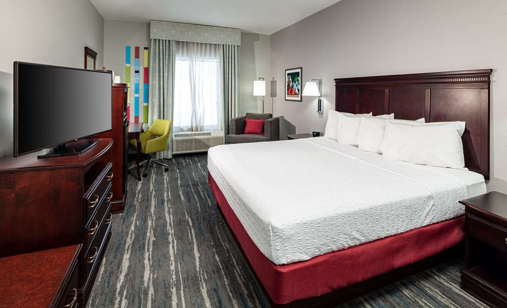 Guest room