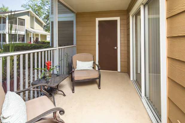 Images Calibre Bend Apartments