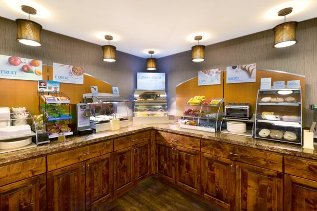 Images Holiday Inn Express Show Low by IHG