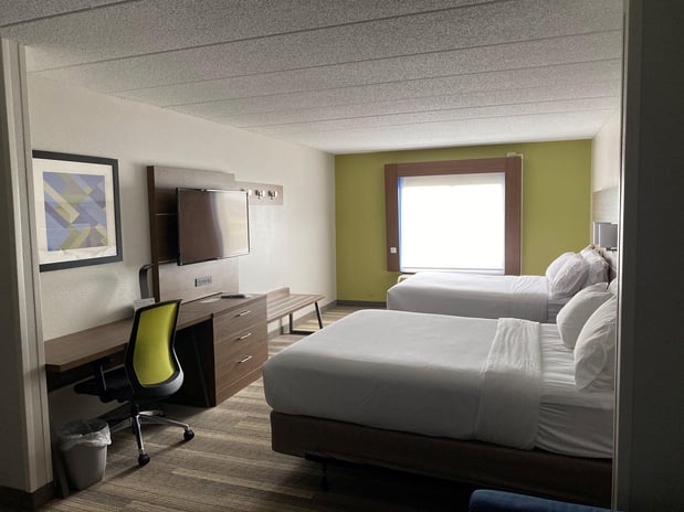Images Holiday Inn Express & Suites Fort Wayne by IHG