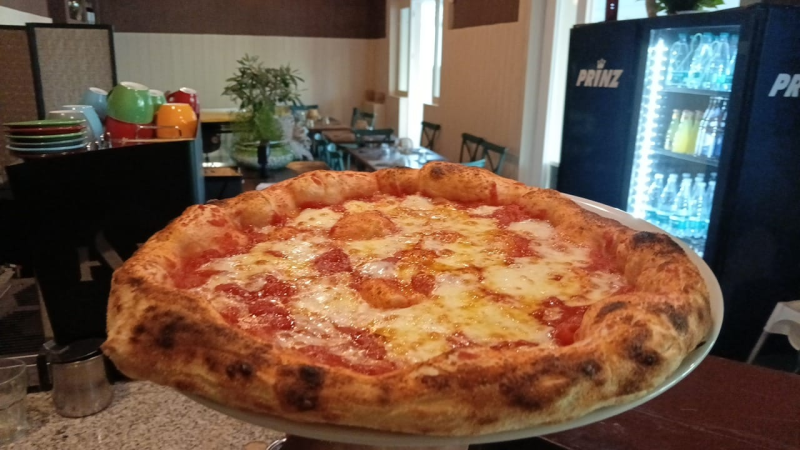Images Berny's Pizzeria Braceria Hamburgeria