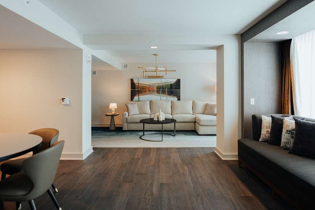 Guest room