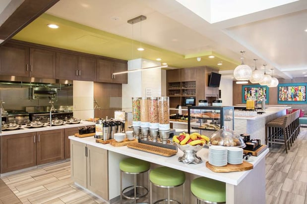 Images Hilton Garden Inn Las Vegas City Center