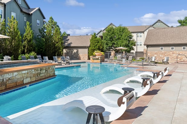 Images Berkshire Aspen Grove Apartments