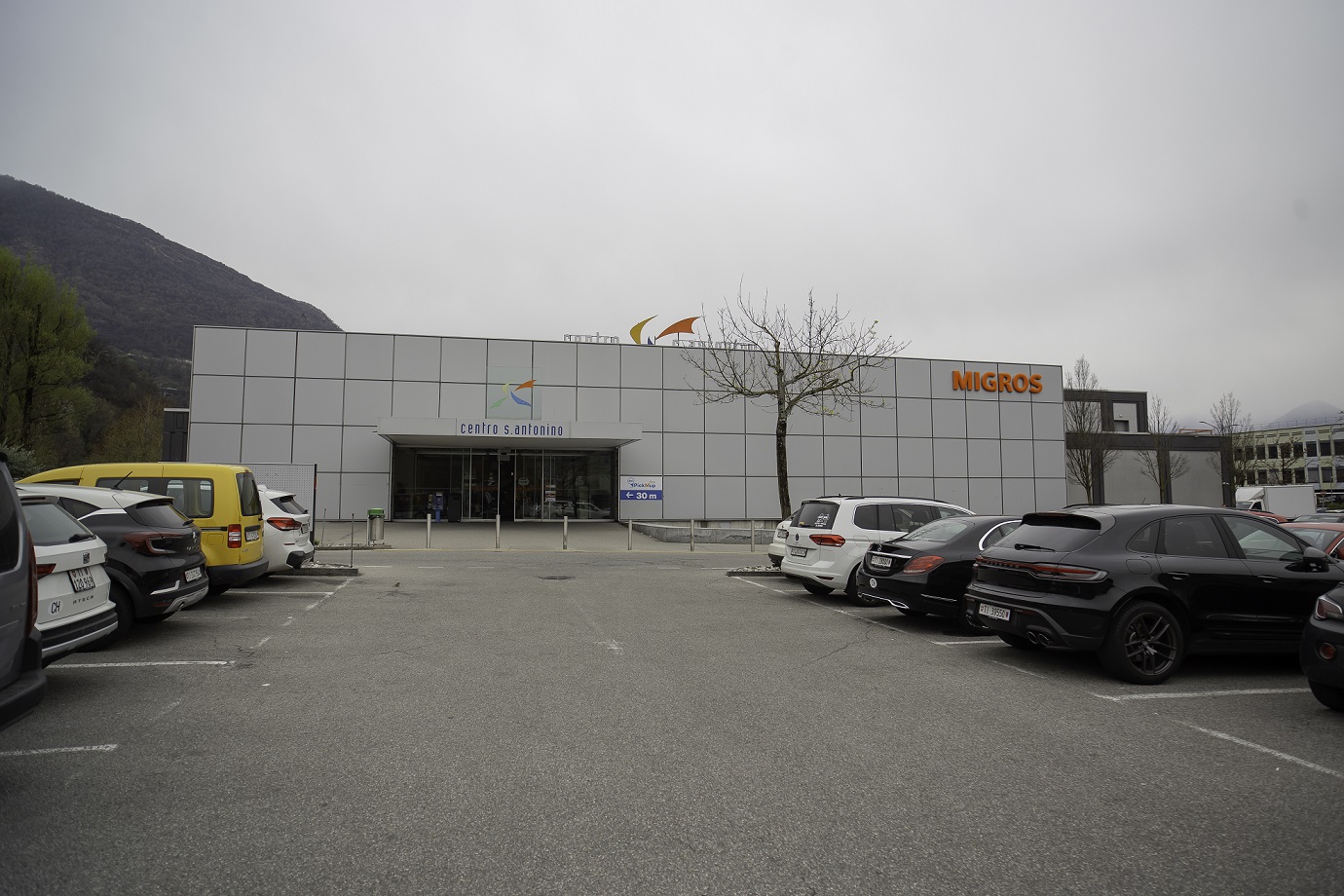 Bilder Farmacia Amavita Mordasini