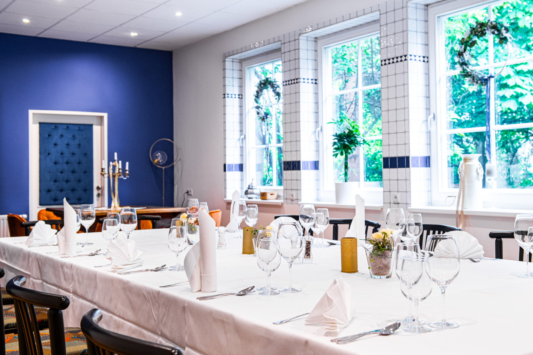 Hotel - Restaurant - Café - Catering HUBERTUSHOF, Bahnhofstraße 81 in Zeltweg