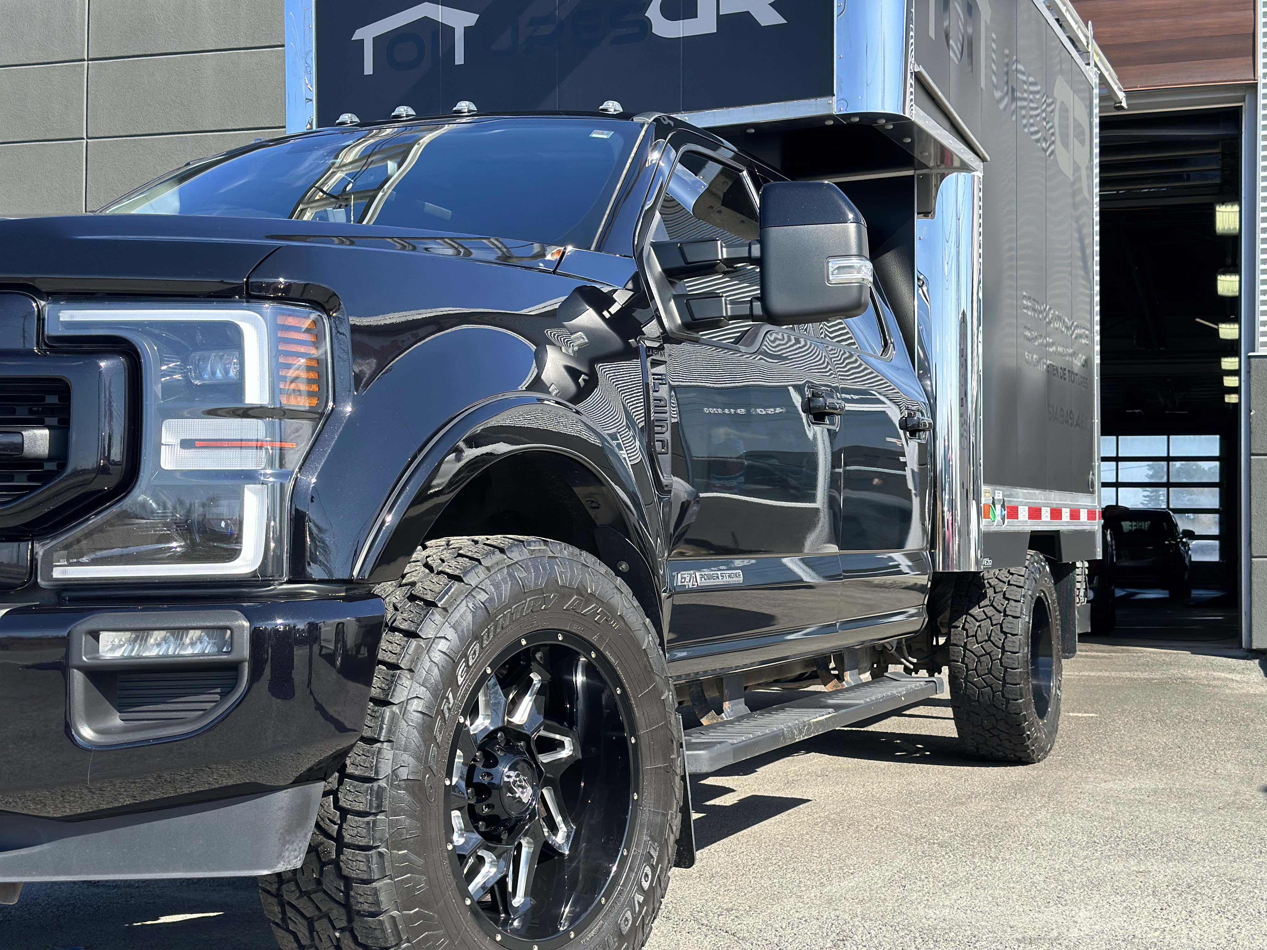 Images Élégance AutoSpa Inc