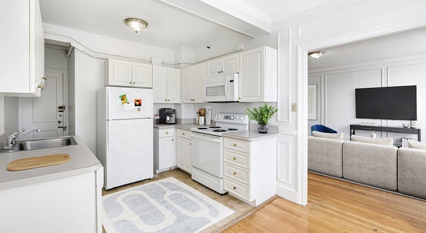 Images Pelham Hall Apartments