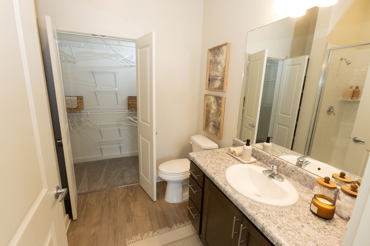 Walton Crossing & The Legacy at Walton Crossing Image