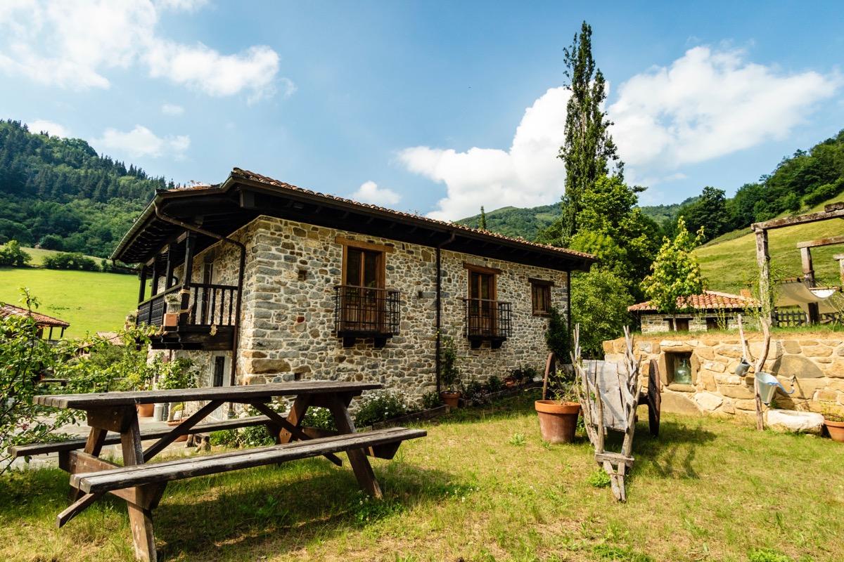 Casona De El Castañiu