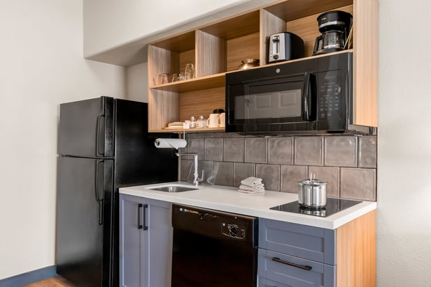 Images Candlewood Suites Victoria by IHG