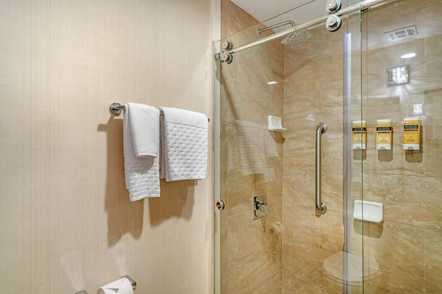 Images Best Western Plus Carpinteria Inn