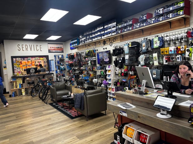 Images CYCLERIE eBikes and Service