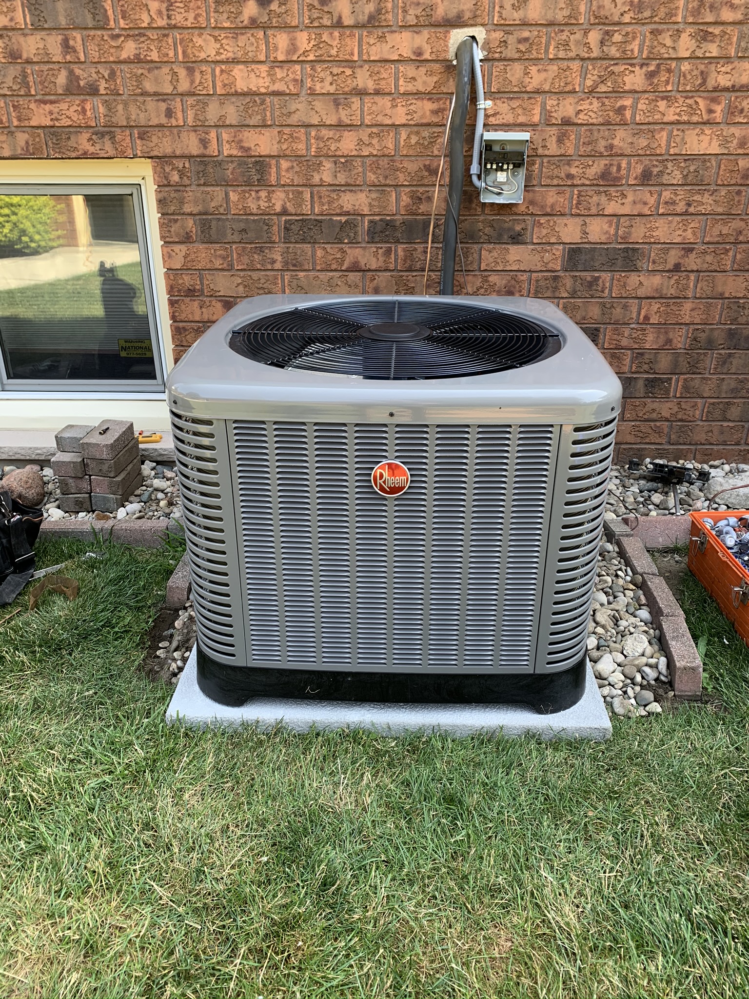 Images LAMANTIA Heating & Cooling Inc