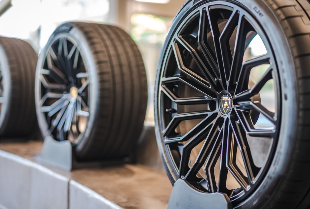 Lamborghini of Ohio Image