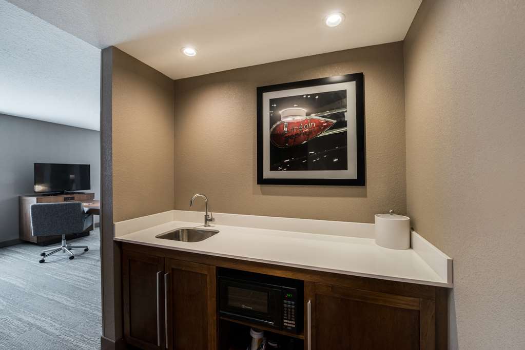 Guest room