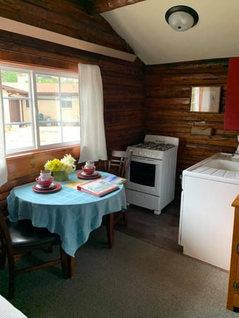 Images Log Cabin Motel