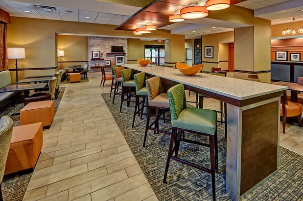 Images Hampton Inn Crossville