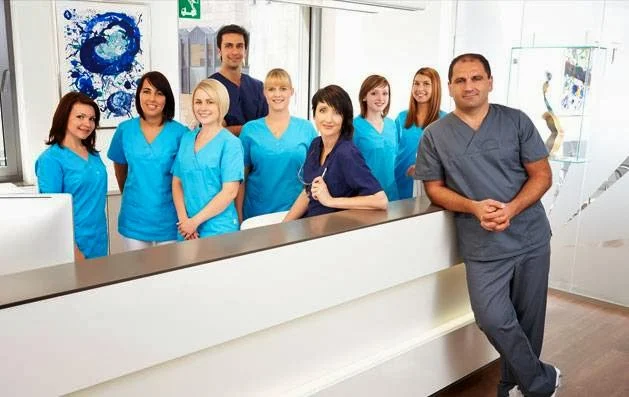 Bilder KÖNIGSWEIß Zahnärzte MVZ Nürnberg